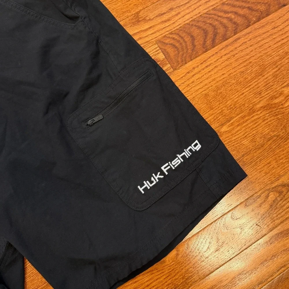 Huk Performance Fishing Cargo Shorts Men XL Black 10